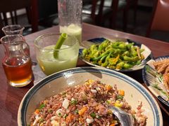 -Cuc Gach Quan Restaurant