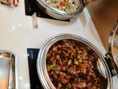 -山明水秀大饭店