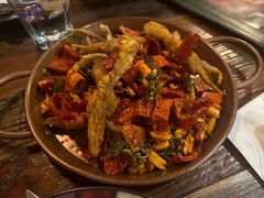 -SISTERS BAR RESTAURANT川意酒馆(嘉善老市H楼店)