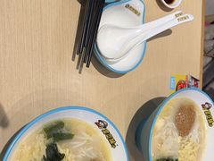 -灵芝妹子海鲜米线(凯德和平广场店)