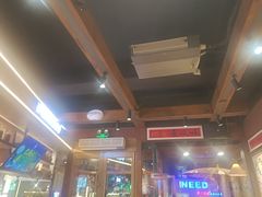-巴卤社老火锅(财富店)