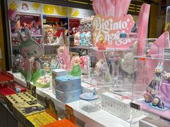 -泡泡玛特POPMART(上海环球港店)