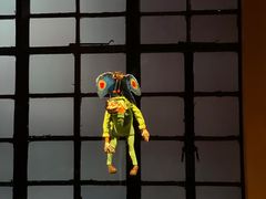-Nathalie Djurberg与Hans Berg“牛皮纸包裹的月亮”-Prada荣宅当季展览