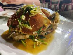 珍宝蟹-范饭椰林川湘味海鲜·椰子鸡(三亚湾椰梦长廊店)