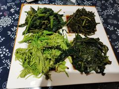 炝拌野才拼盘-王村姑老土炕莜面村(桥东店)