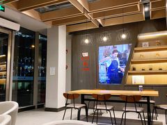 -瑞幸咖啡(杭州绿地中央店)