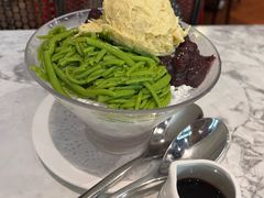 猫山王榴莲红豆煎蕊-关夫人餐厅(阳光广场店)