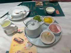 -悦得闲广式点心茶楼(蓝鲸世界店)