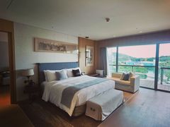 -上海佘山世茂艾美酒店