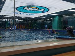 -Swim斯卫姆国际儿童游泳中心(红博中央公园店)