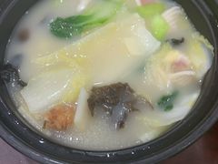 -护国寺小吃店(红莲南路店)