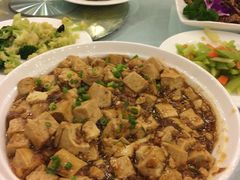-汇泉王朝大饭店