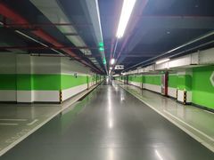 -金狮广场-停车场