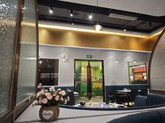 -粤小馆(天安云谷店)