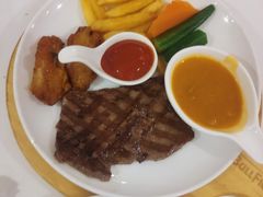 -斗牛士牛排餐厅(嘉里汇店)