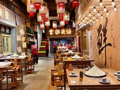 -旧街市鲜货老火锅(大光路店)