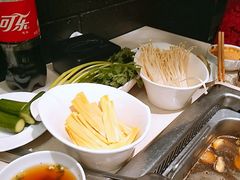 -海底捞火锅(勒泰店)