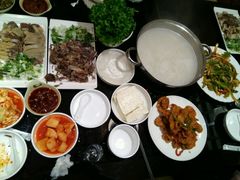 -英子补身汤(海兰路店)