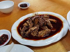 凉拌鸡肉-荣生萝卜汤饭店