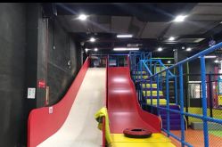 -蹦贝运动中心·蹦床·攀岩·闯关(龙岗店)