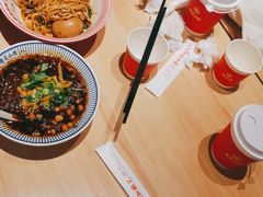 -遇见小面(站西路店)