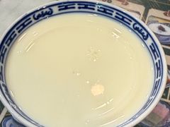 -广信牛奶甜品世家(台东店)