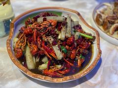 -小鱼儿海鲜港(新村十区店)