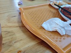 -兰河巷牛肉面(曲江店)