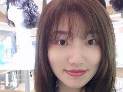 -LAQUEEN 时尚健康假发(万象城总店)