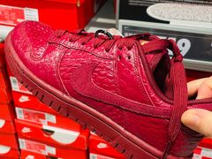 -NIKE上海青浦优选体验店