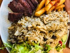 雪花牛肉粒配黑松露烩米饭-红小满休闲餐厅(十全街店)