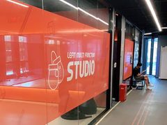 -乐刻运动(爱奇艺创新大厦店)