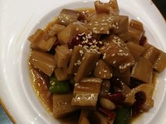 -鱼王府大酒店