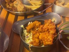 -叽叽扎扎烤肉场(生态城万达店)