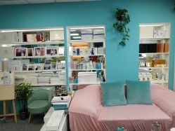 -斐尔国际皮肤管理中心