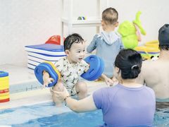 -戊辰亲子游泳俱乐部