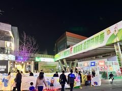 -百年港湾奥特莱斯(香炉礁店)