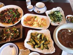 -宣威山野人家·云南菜·菌火锅(金碧店)