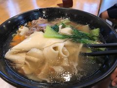 -秦香陕西食府(华贸天地店)