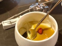 -海派悦庭·海胆烧麦·新融合菜(凯德广场店)