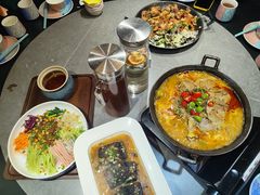 -桥边小楼·手工云南菜·古城观景小楼