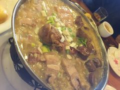 -闯关东东北农家菜(崂山石老人店)