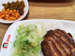 -南城香·饭香串香馄饨香(青年路店)