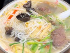 牛肉粉丝汤-李小老烧饼(常营民族家园店)