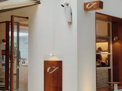 -Line 咖啡(石厦花园店)