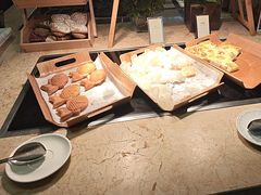 -大中华希尔顿酒店-念自助餐·海南美食·三文鱼