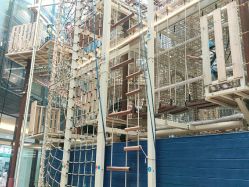 -PIPIKINGDOM皮皮王国欢乐号(欢乐海岸购物中心店)