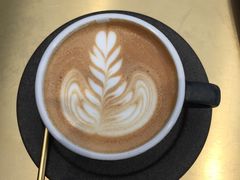 -UNI UNI(环亚凯瑟琳店)