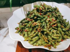 -金滏山烤肉·海鲜·火锅自助餐厅(襄阳万达店)