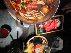 -湊湊火锅·茶憩(新中关购物中心店)